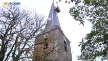 Reparatie op grote hoogte voor kerk Noordhorn - RTV Noord