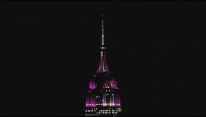 Empire State Building Dressed up For Halloween. Amazing Light Show!