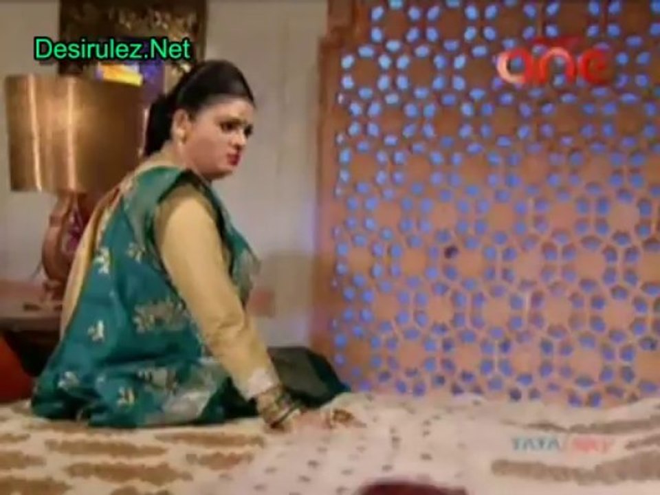 Aakhir Bahu Bhi Toh Beti Hi Hai - 1st November 2013 pt1