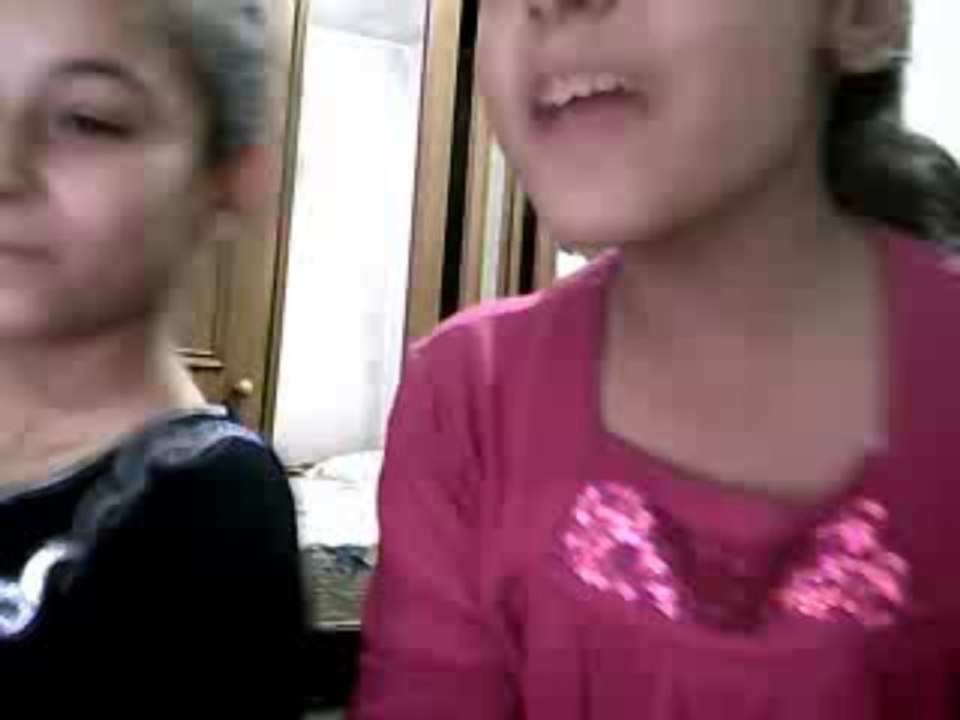 bu kızlar çok komik aga