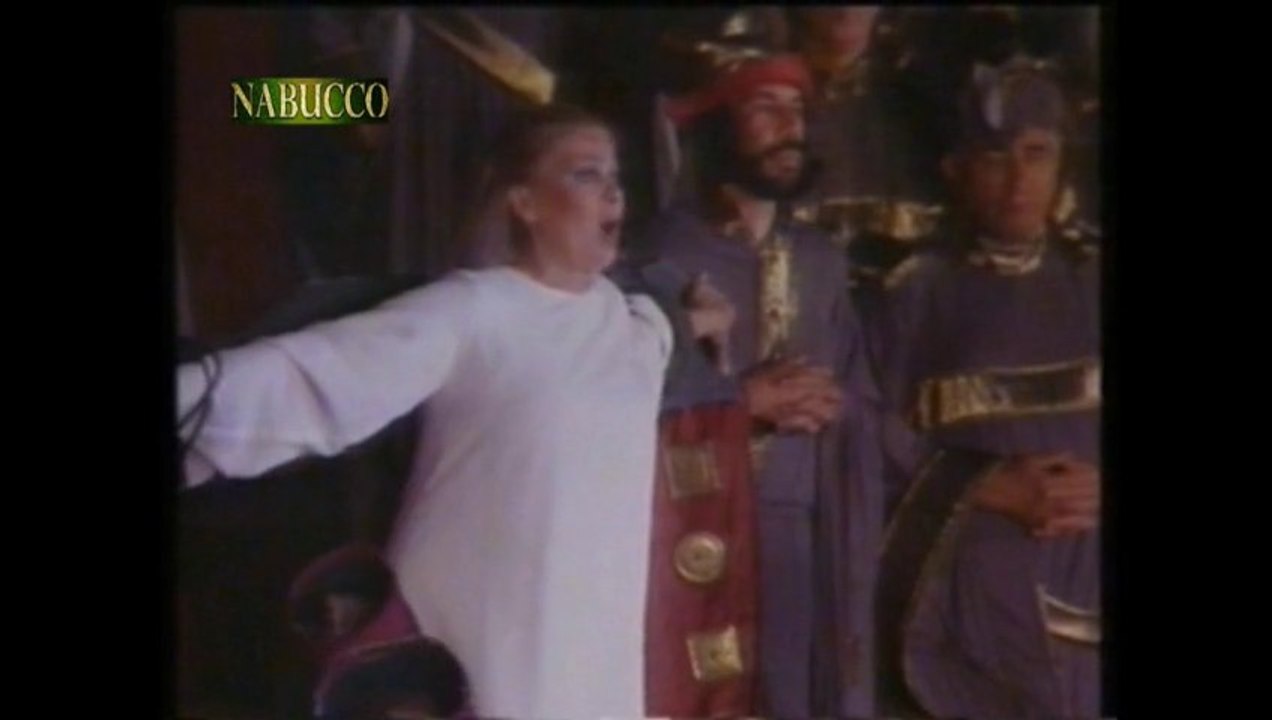 Nabucco, Act 4 : Fenena & Coro -Oh dischiuso e il firmamento ! Viva Nabucco !