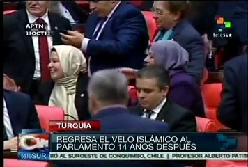 Turquía levanta prohibición de velo islámico en instituciones públicas