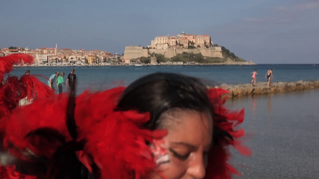 A l'endroit : Calvi