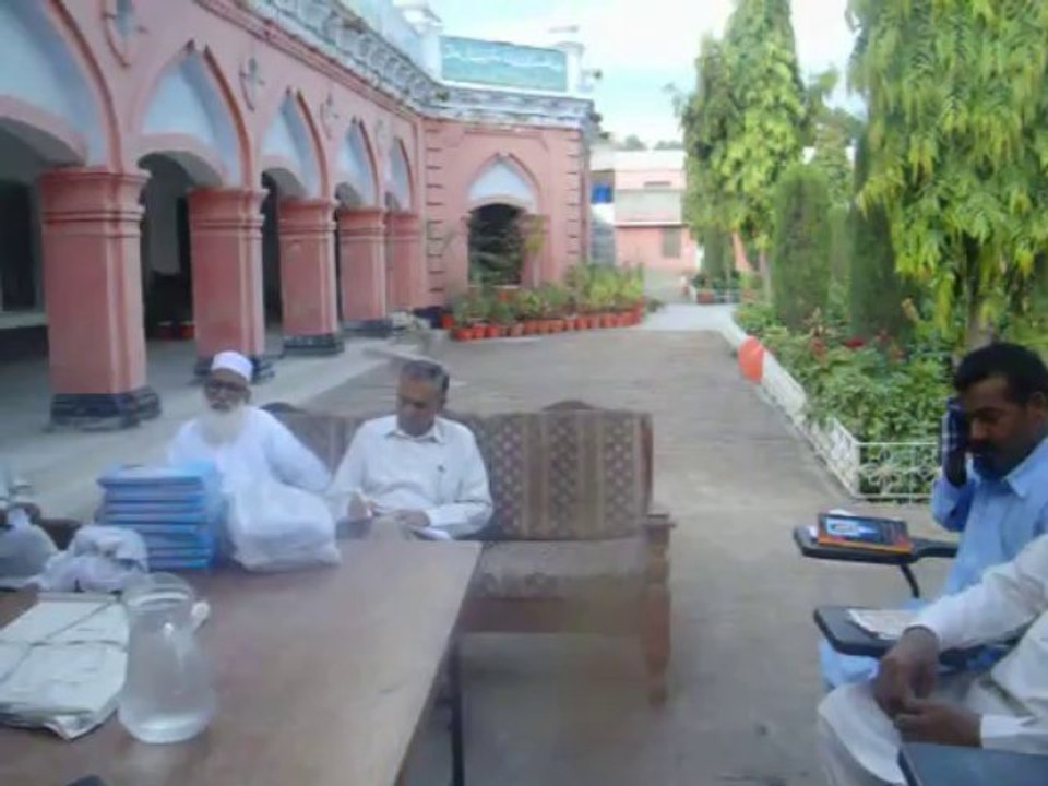 Ghazali-Gojra +About Prof.Ria Ahmad Qadri