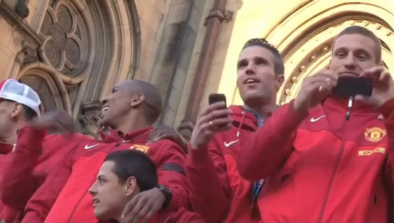 Moyes urges United to work harder