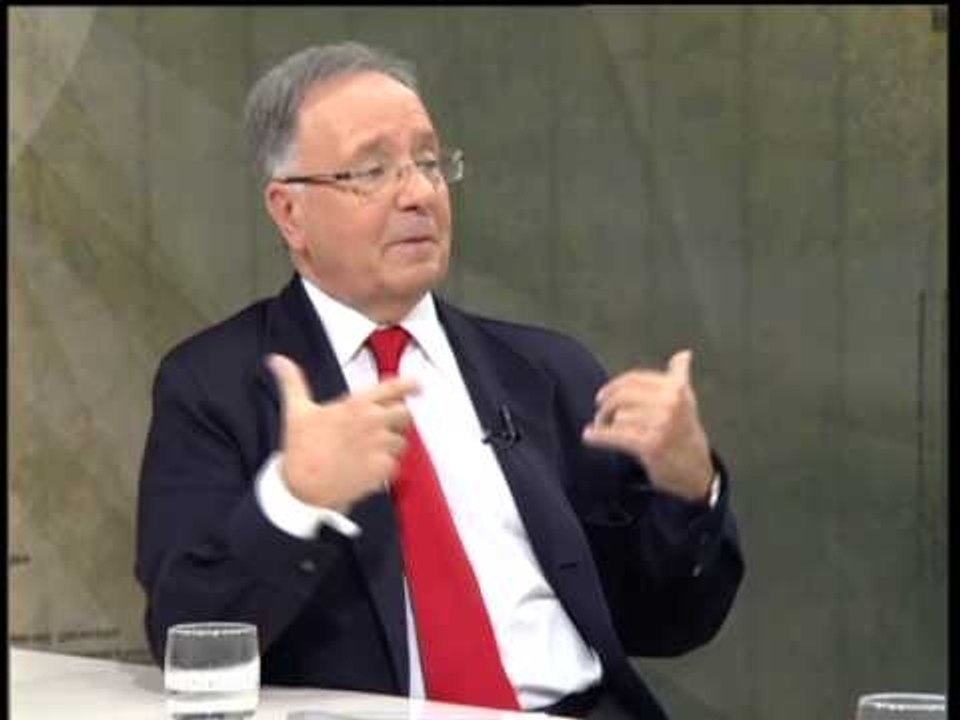 Punto de Encuentro: Con Miguel Bernad de Manos Limpias - 30/10/13