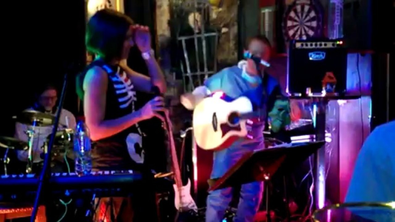 Pink Fucking Perfect par Laeticia