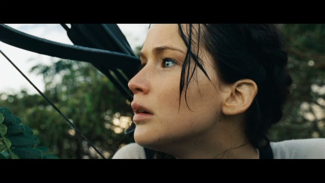 Jennifer Lawrence Is Stunning In The Hunger Games: Catching Fire Teaser Trailer