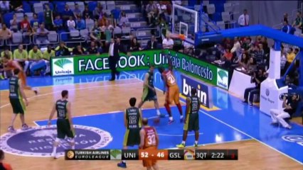 Aslan diş geçiremedi