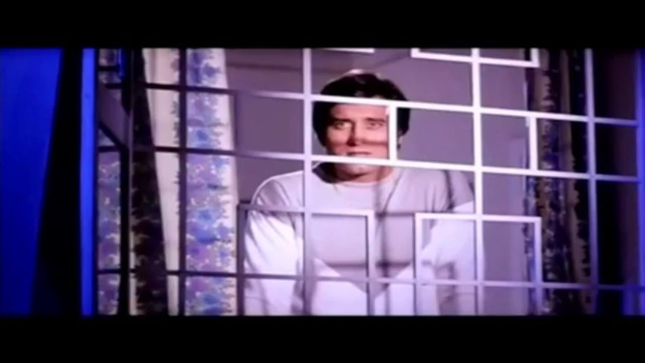 Dil Toh Hai Dil - Lata Mangeshkar - [HD] - Muqaddar Ka Sikander - YouTube