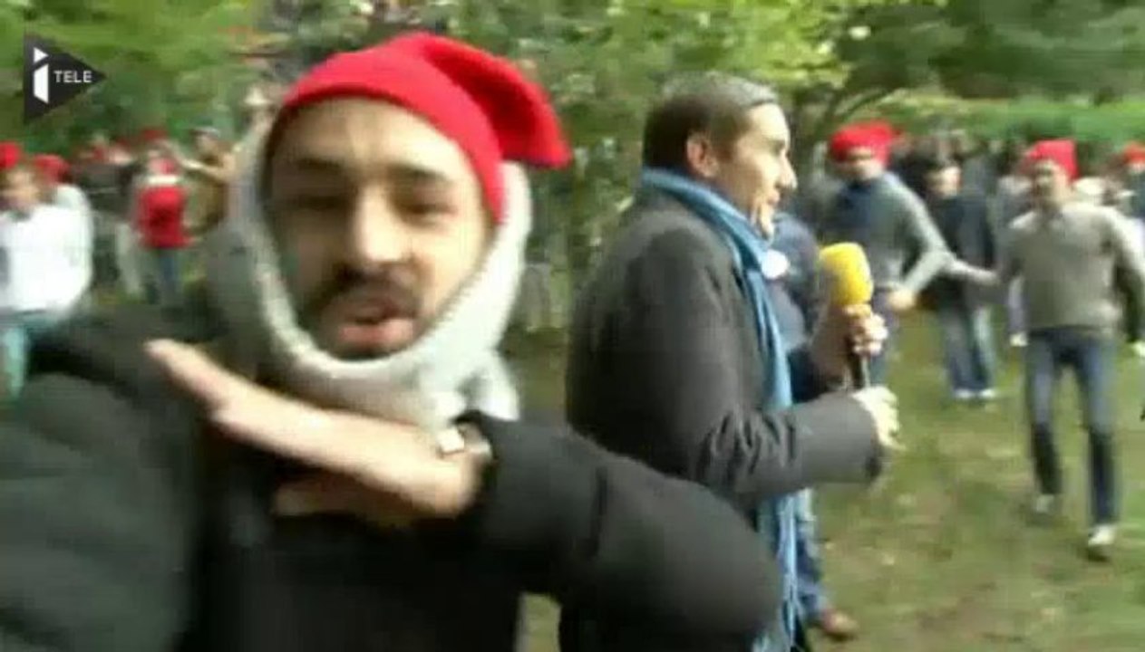 Vidéo de la quenelle d'un manifestant bonnet rouge  à Quimper (à partir de 1min 30sec)