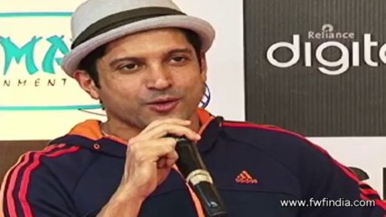 Farhan Akhtar Wishes Happy Diwali 2013