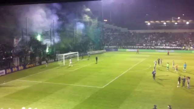 Παναθηναϊκός - Ολυμπιακός: Το χειροκρότημα στους παίκτες μετά το τέλος του αγώνα