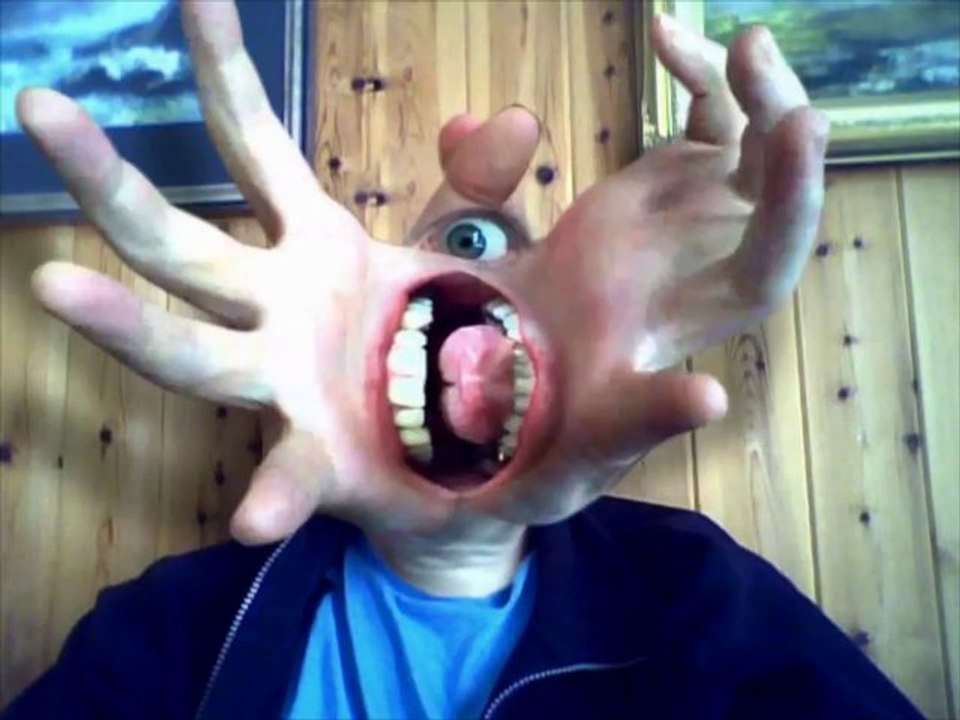 Le costume d'Halloween le plus flippant!
