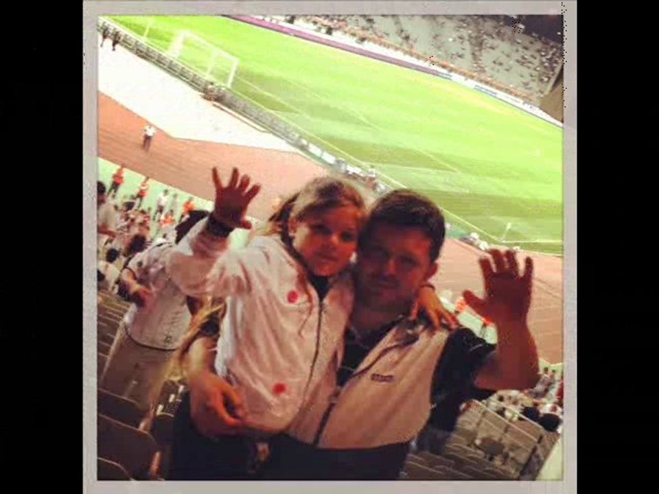 YENİ BEŞİKTAŞ MARŞI SİYAH BEYAZ ASALET