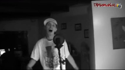 The Real Justinsane Rapping Acapella at ManiaxUnltd Studio - DipsoTV