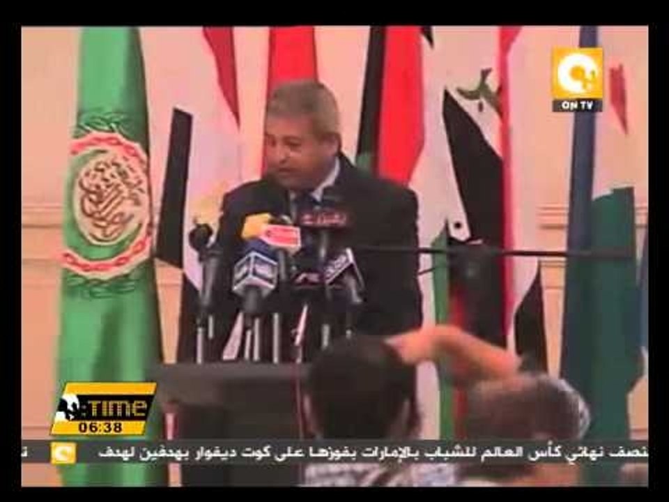 وزير الشباب يطالب بتبادل الأفكار بين الشباب والحفاظ على الموروث الثقافي