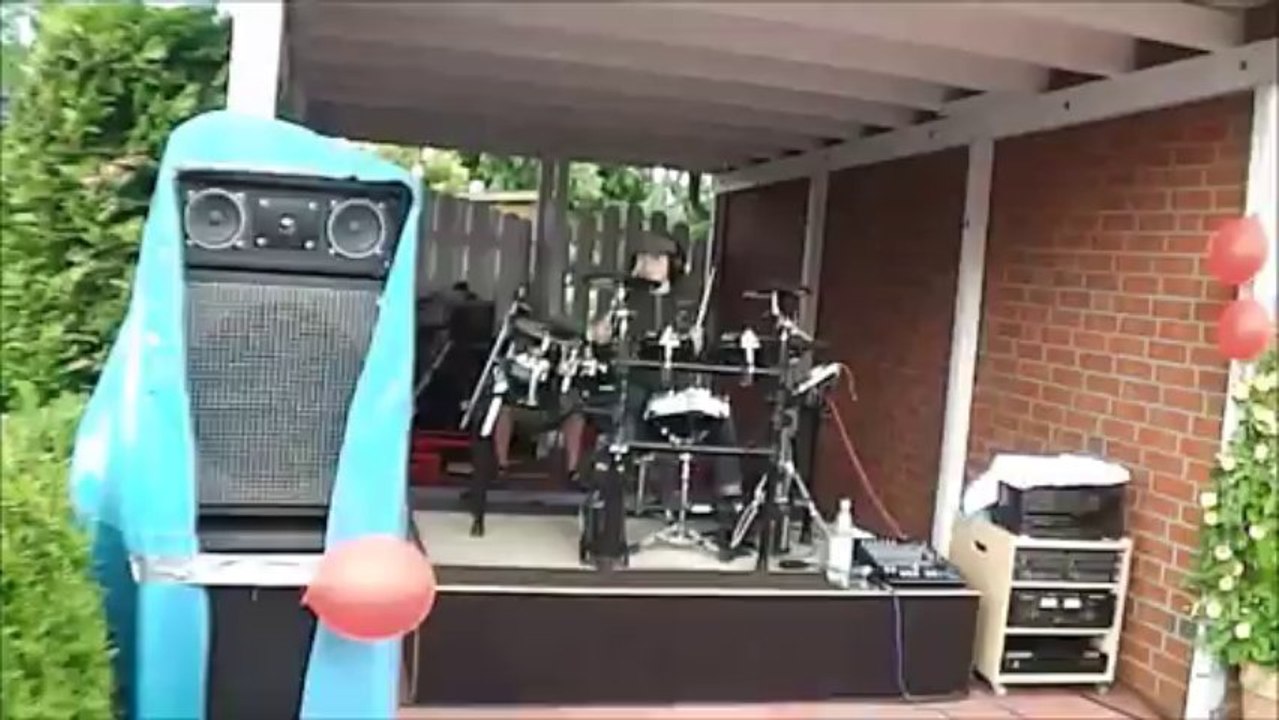 Teil 1 Leon Veerkamp der  Teen Boy Drummer