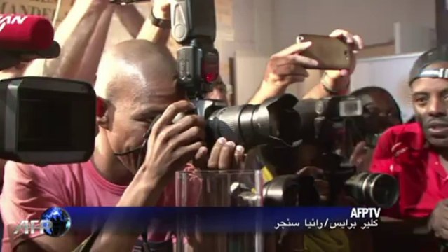 جنوب افريقيا تستعيد حياة مانديلا في فيلم سينمائي