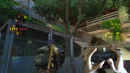 PS4 Dualshock 4 Controller Playing The Last Of Us & Beyond Two Souls
