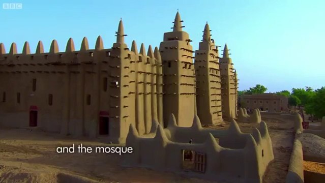 Mud mosque in Djenne Mali