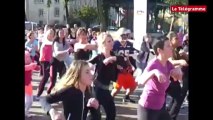 Vannes. Zumba et foot américain sur le port