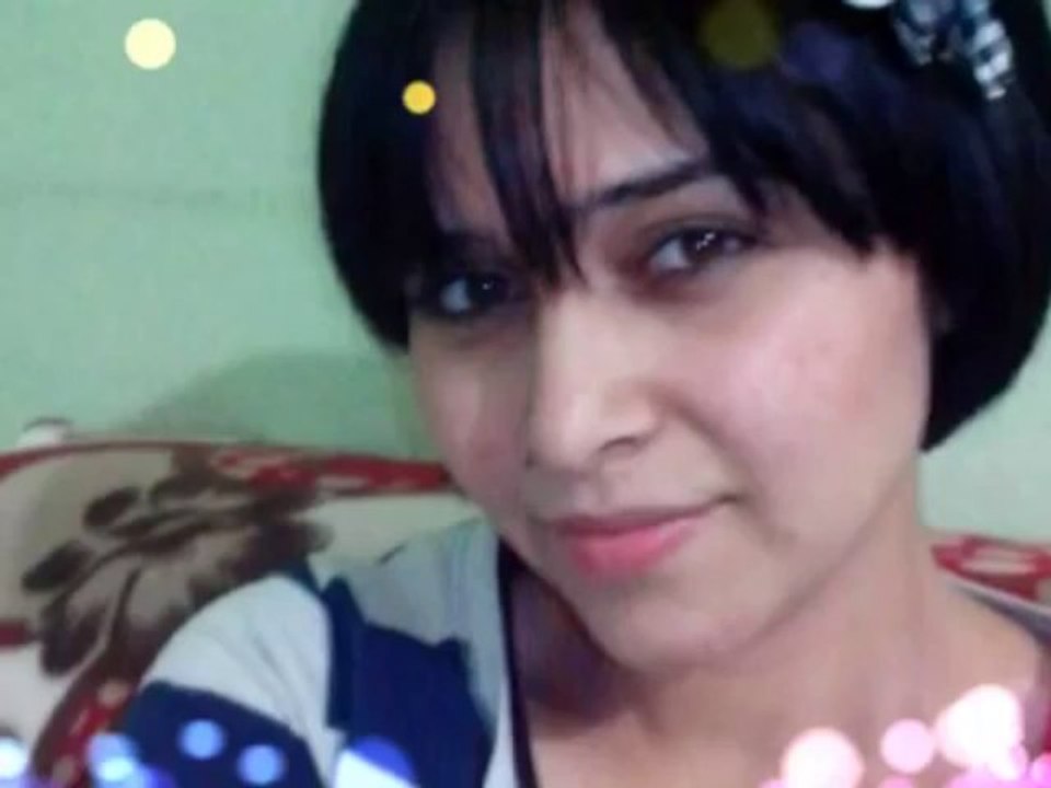 Miss GizemLi Ft Mc EsrarCash - KaLmadı MecaLim [ 2oı3 ]