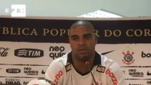 Apresentando pelo Corinthians, Adriano diz que quer voltar à seleção