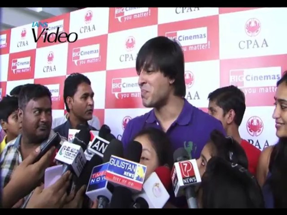 Vivek prefers super bhaiya over super villain