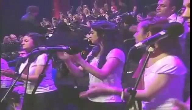 Nejat Yavaşoğulları - BÜYÜ - istanbul inönü stadyumu GRUP YORUM 25 yıl Konseri