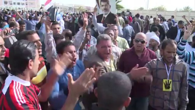 Ich bin der Präsident : Mursi wettert gegen Gericht