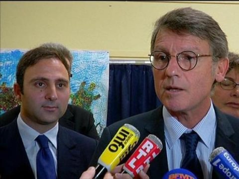 Vincent Peillon invite les lycéens à retourner étudier - 04/11