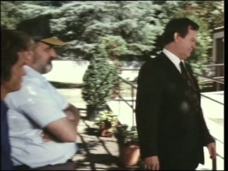 Les routes du paradis(Ep101-Le Salut)