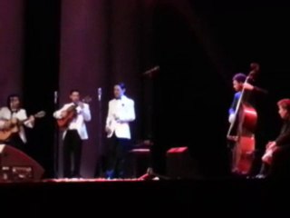 LA FLOR DEL RECUERDO: Besame Mucho