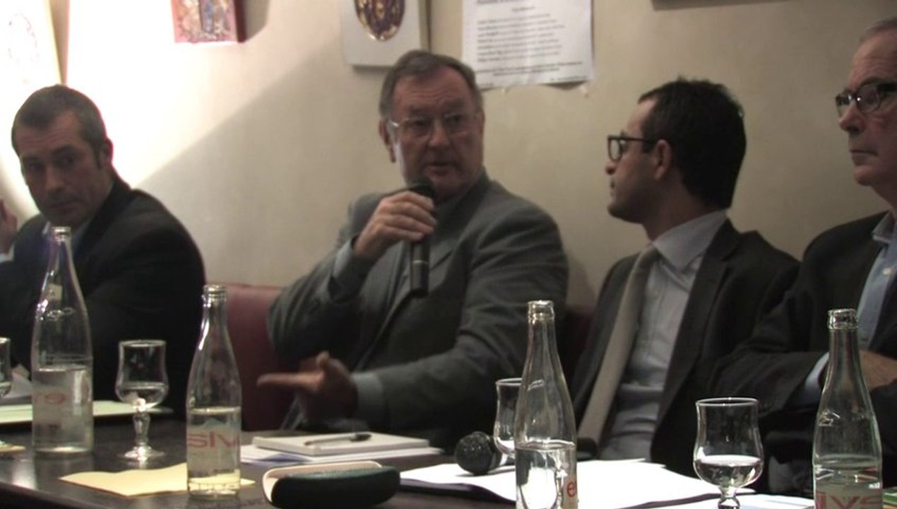 Débat Courbevoie 3.0 – SPORT avec Philippe Tournon et Arash Derambarsh