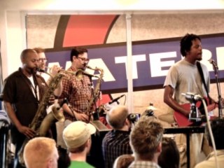 Black Joe Lewis - Golem (live)