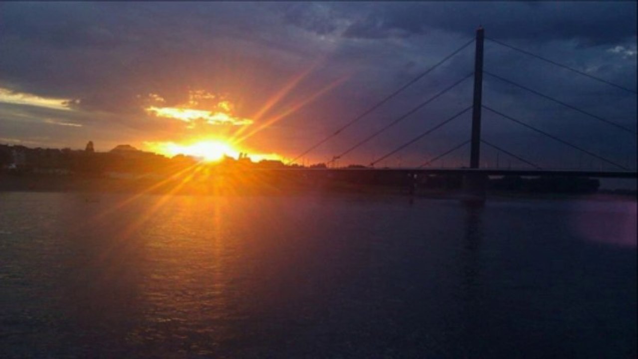 Chrisdope feat. Maxim Noise - Dein Gesicht