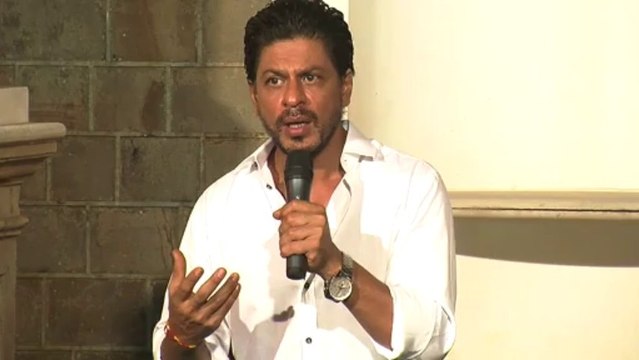 Shahrukh Khan Wants Aamir Khan's Dhoom 3 To Break Records