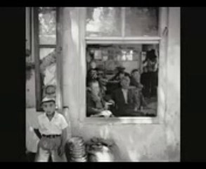 Rutkay Aziz Barış (Şiir Yannis Ritsos, Müzik Mazlum Çimen)