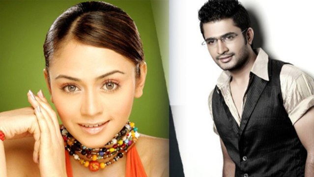 Will you dare to Call Amruta Khanvilkar AMRUTA TAI ?