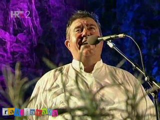 Vinko Coce i klapa Trogir - Ponistra je drivo