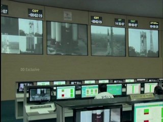 Índia lança primeira missão para Marte