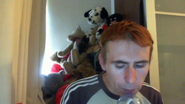 Wiwi égratigne Dieu seul le sait d'Amok