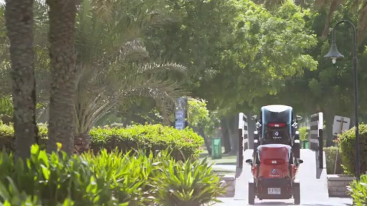 Two Twizy in Dubai - Film