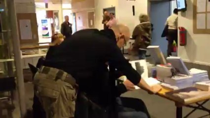 Salon auteur - Atria 2013 - Belfort : Aggression d'un serial killer !