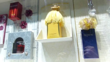 Vernissage de l'exposition "Au coeur du parfum"