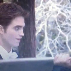 Twi bts : BD p1 blooper -Rob's face