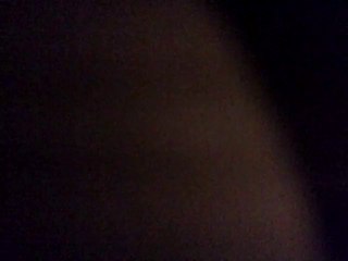 Dans le monde et les ARTS MARTIAUX,  QUI impacte les murs et barres en fer?