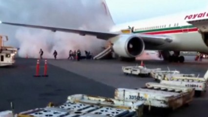 Fire on tarmac sends passengers running from airplane in Canada