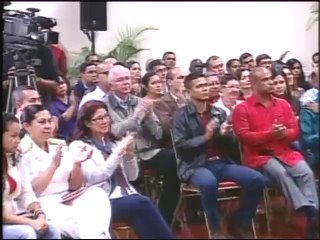 Presidente Maduro dará este miércoles lineamientos para lucha contra "guerra económica"